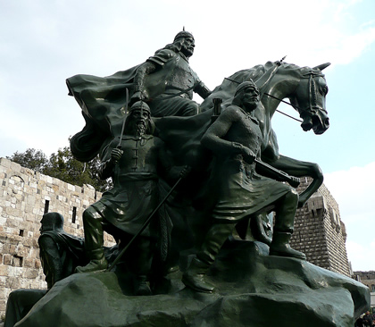 Saladin statue