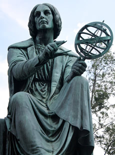 Nicolaus Copernicus Statue